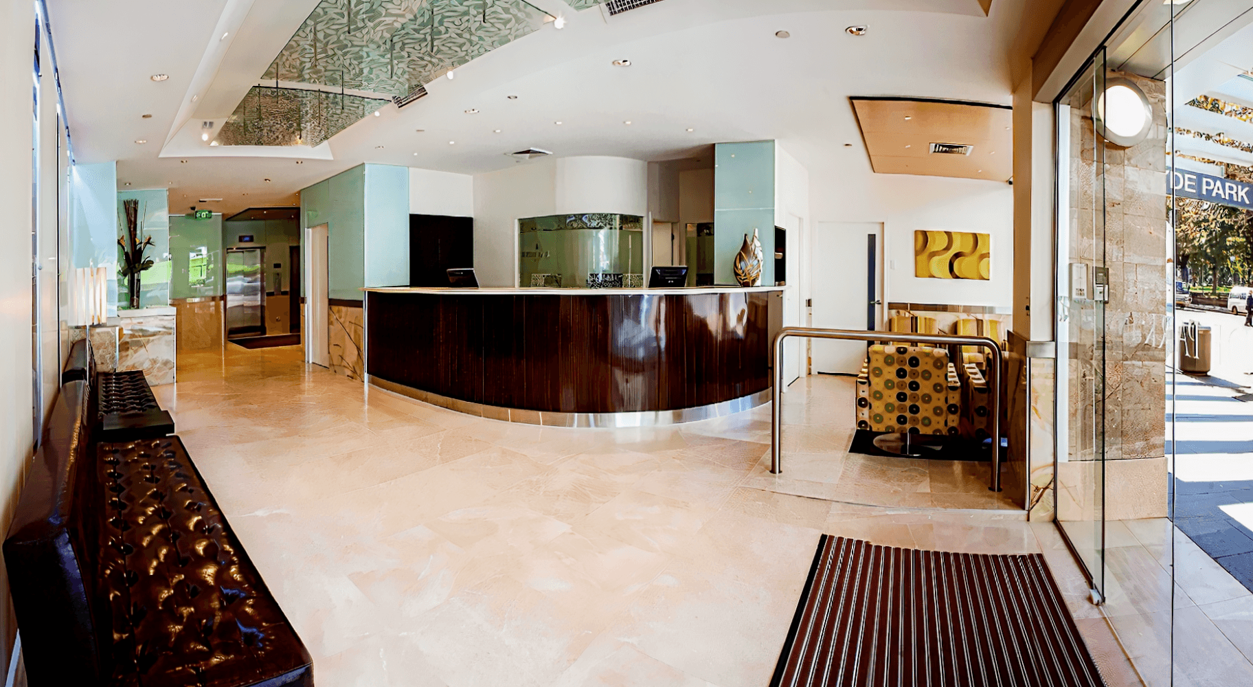 Hyde Park Inn