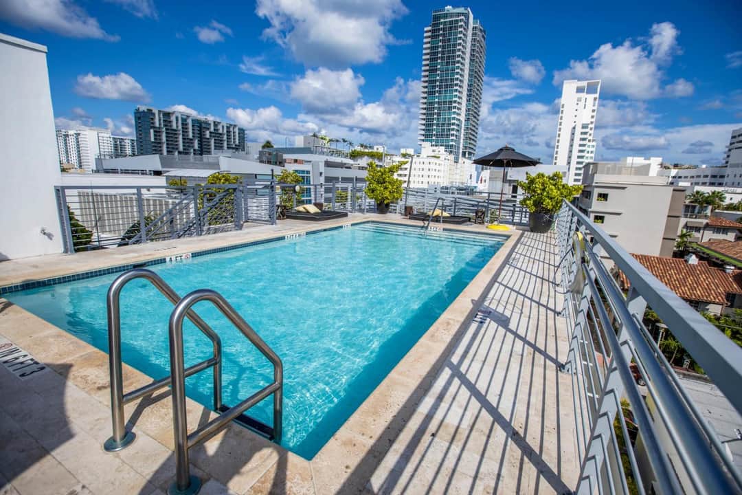 Riviera Suites South Beach