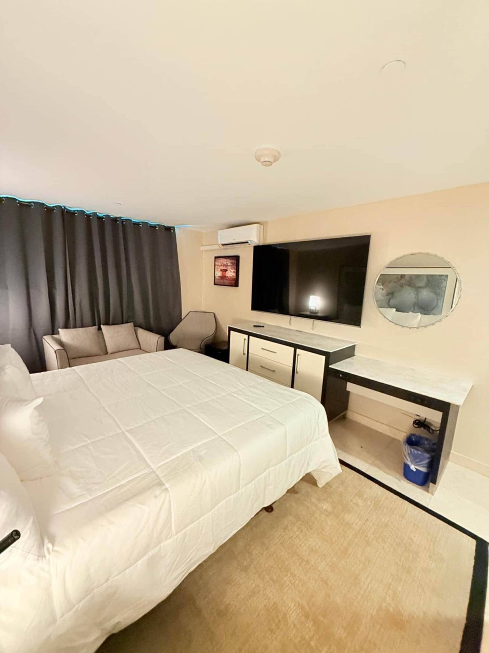 Nova Hotel Bronx