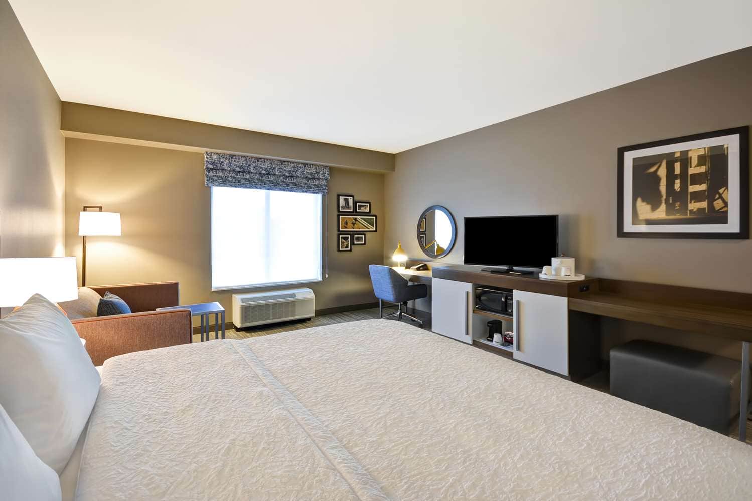 Hampton Inn Livonia Detroit