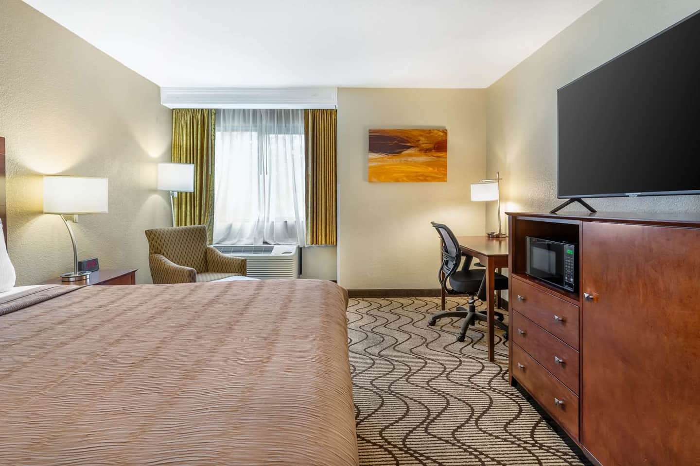 Best Western John Muir Inn
