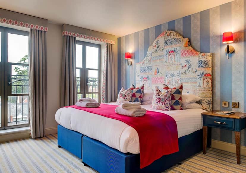 The George Hotel