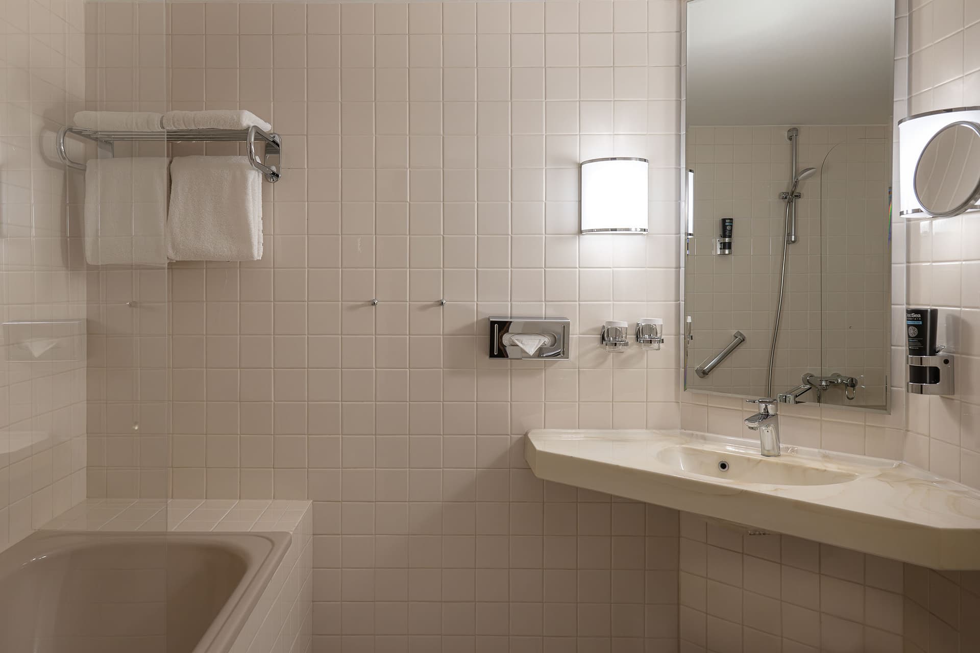 Leonardo Hotel Weimar