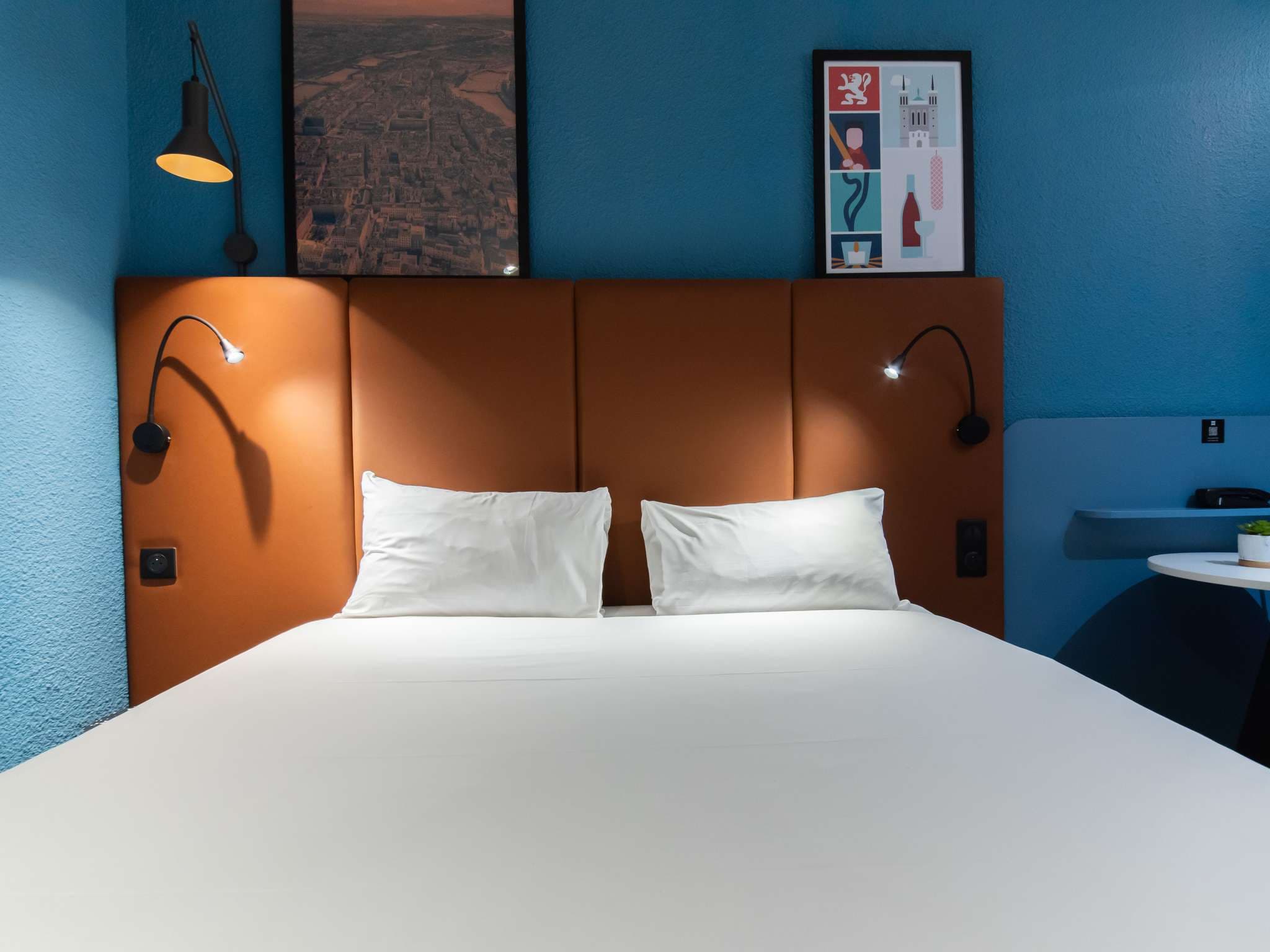 ibis Lyon North