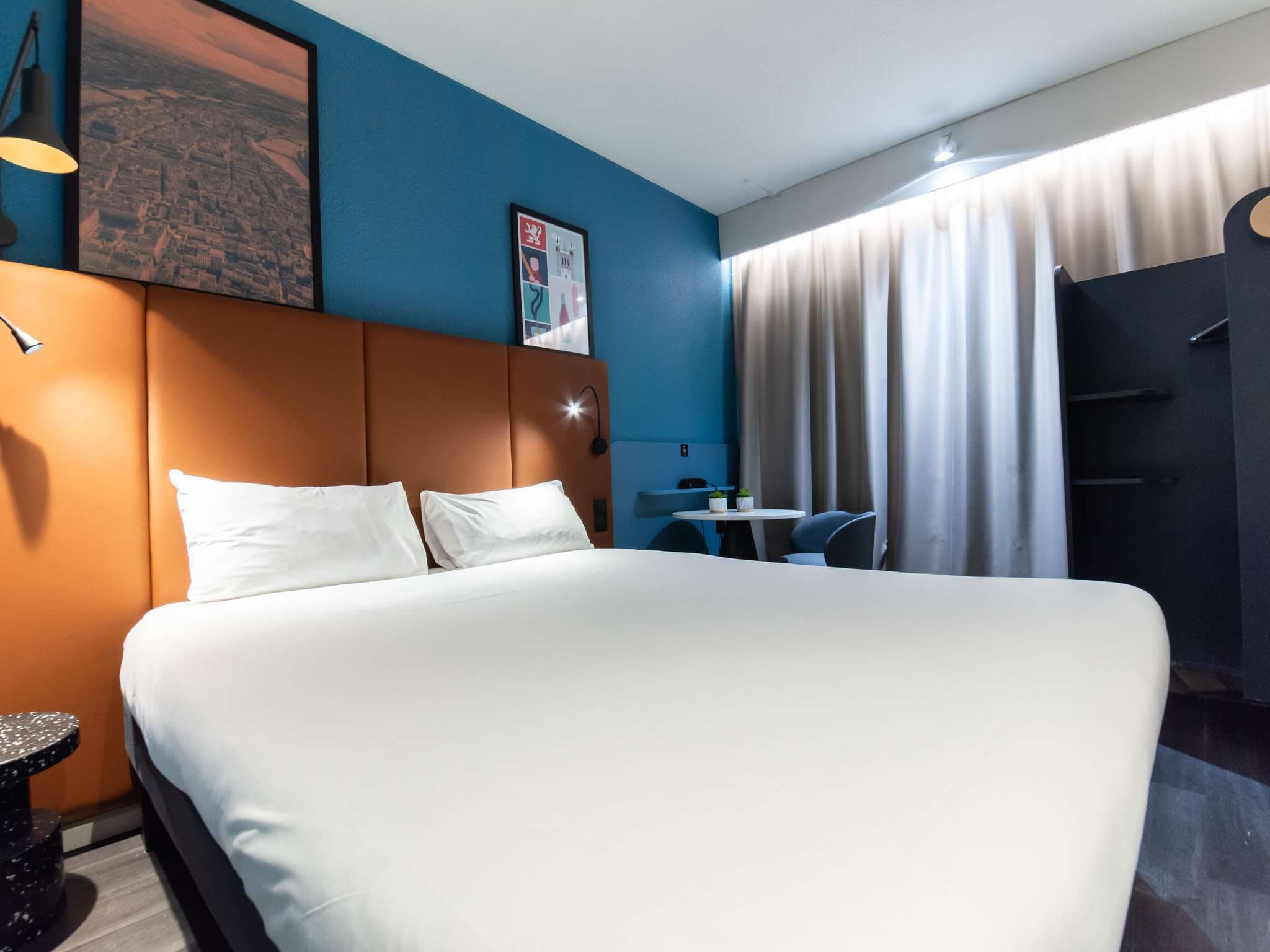 ibis Lyon North