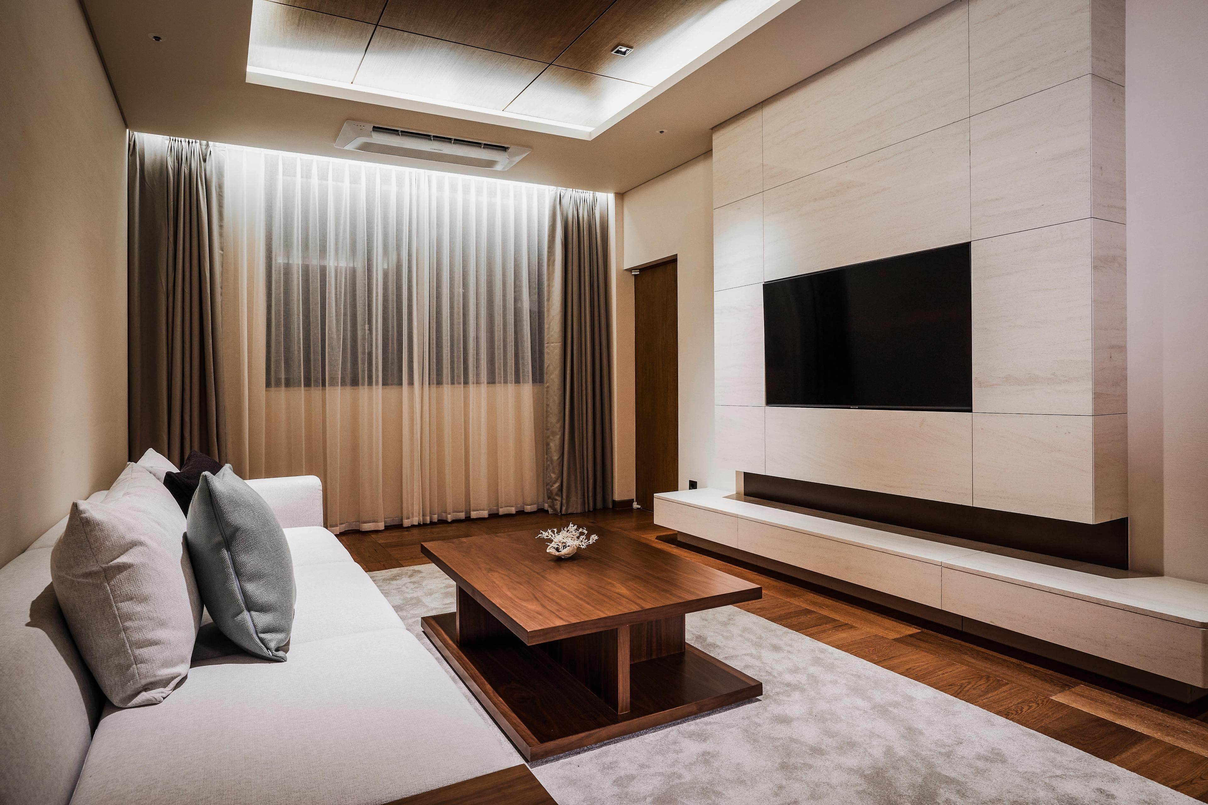 Paraspara Seoul  파라스파라 서울