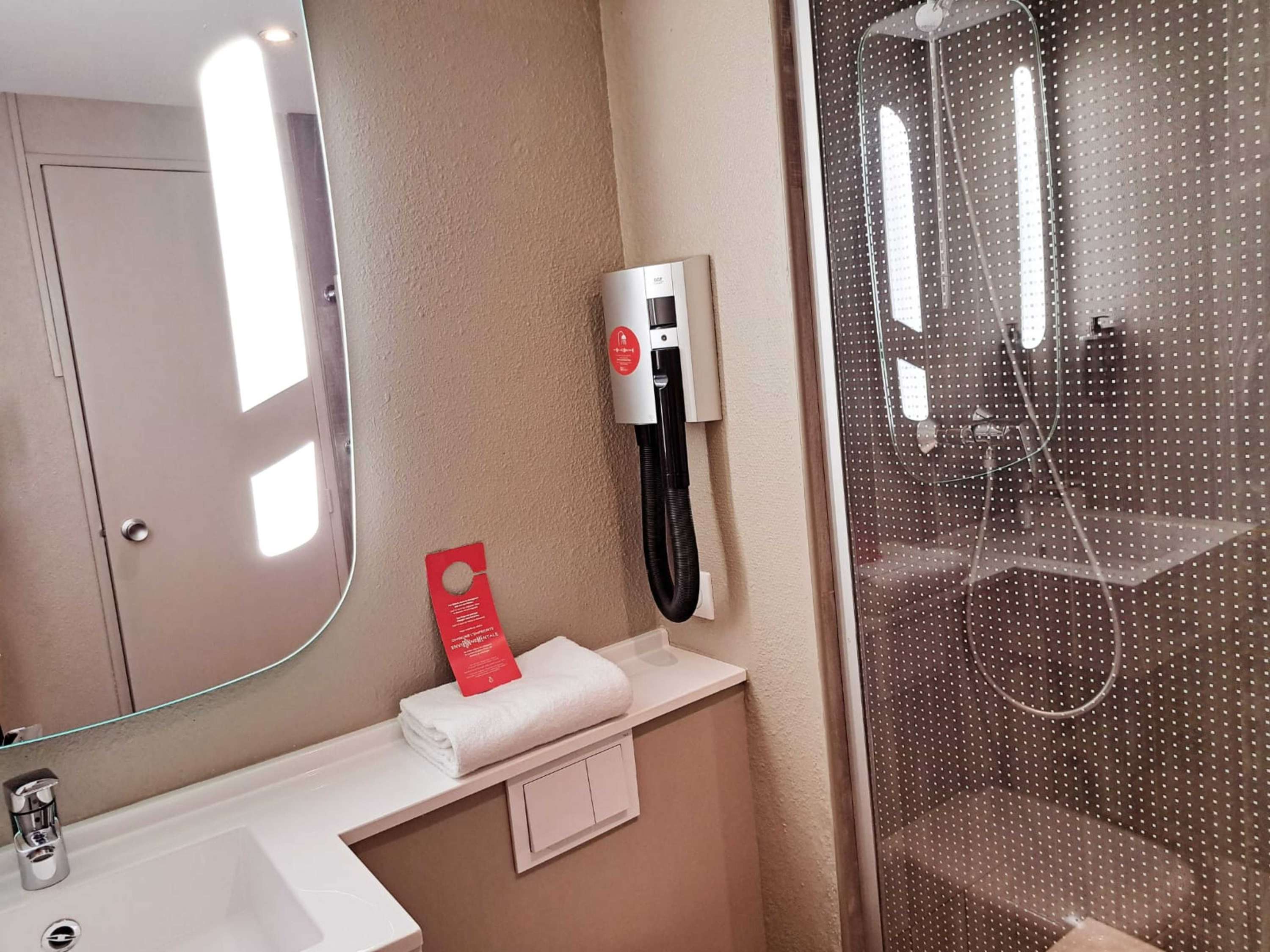 ibis Toulon La-Seyne