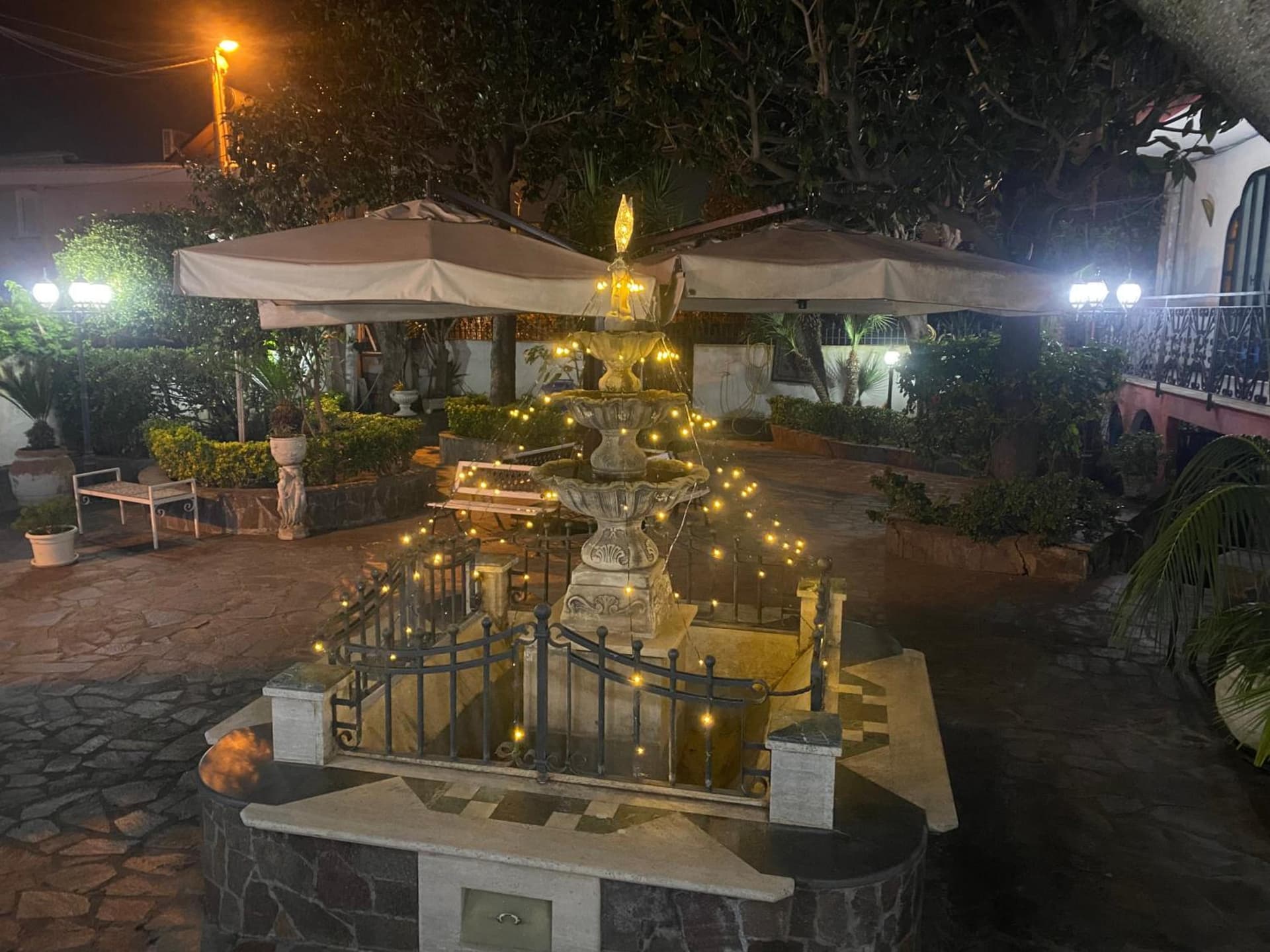 Pompeii Ruins Hotel