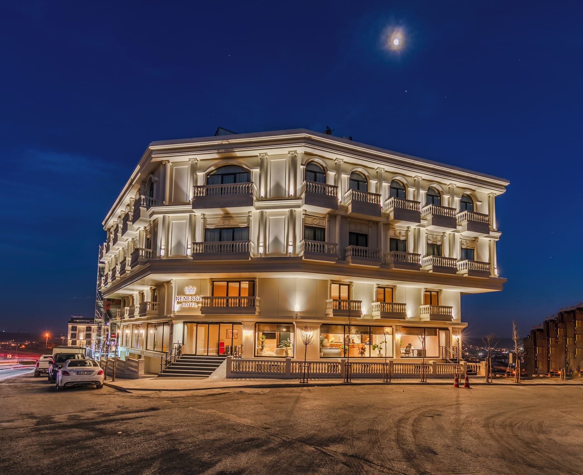 Nenessa Airport Hotel