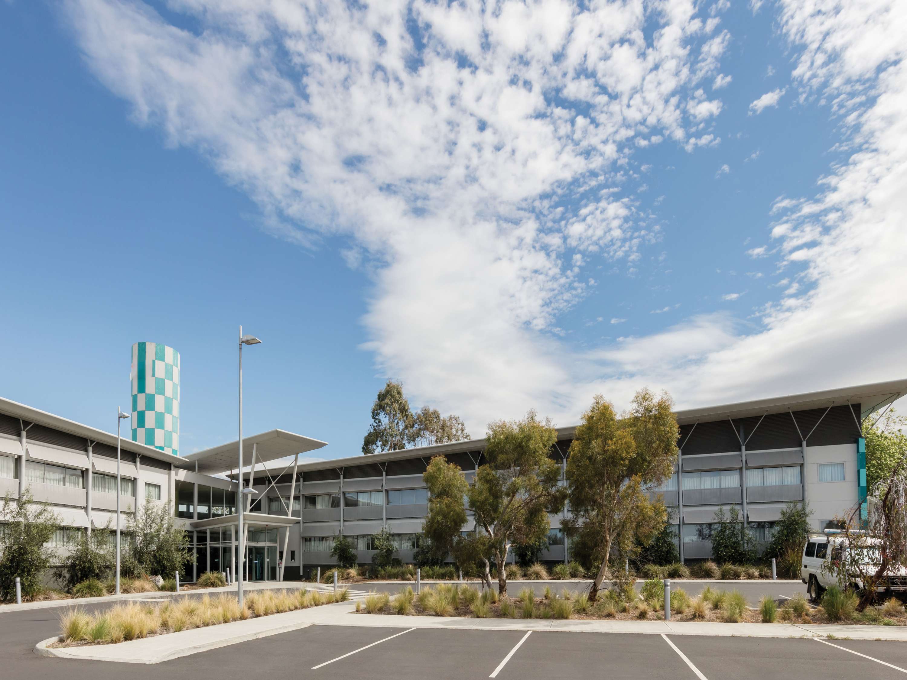 Mantra Hobart Airport