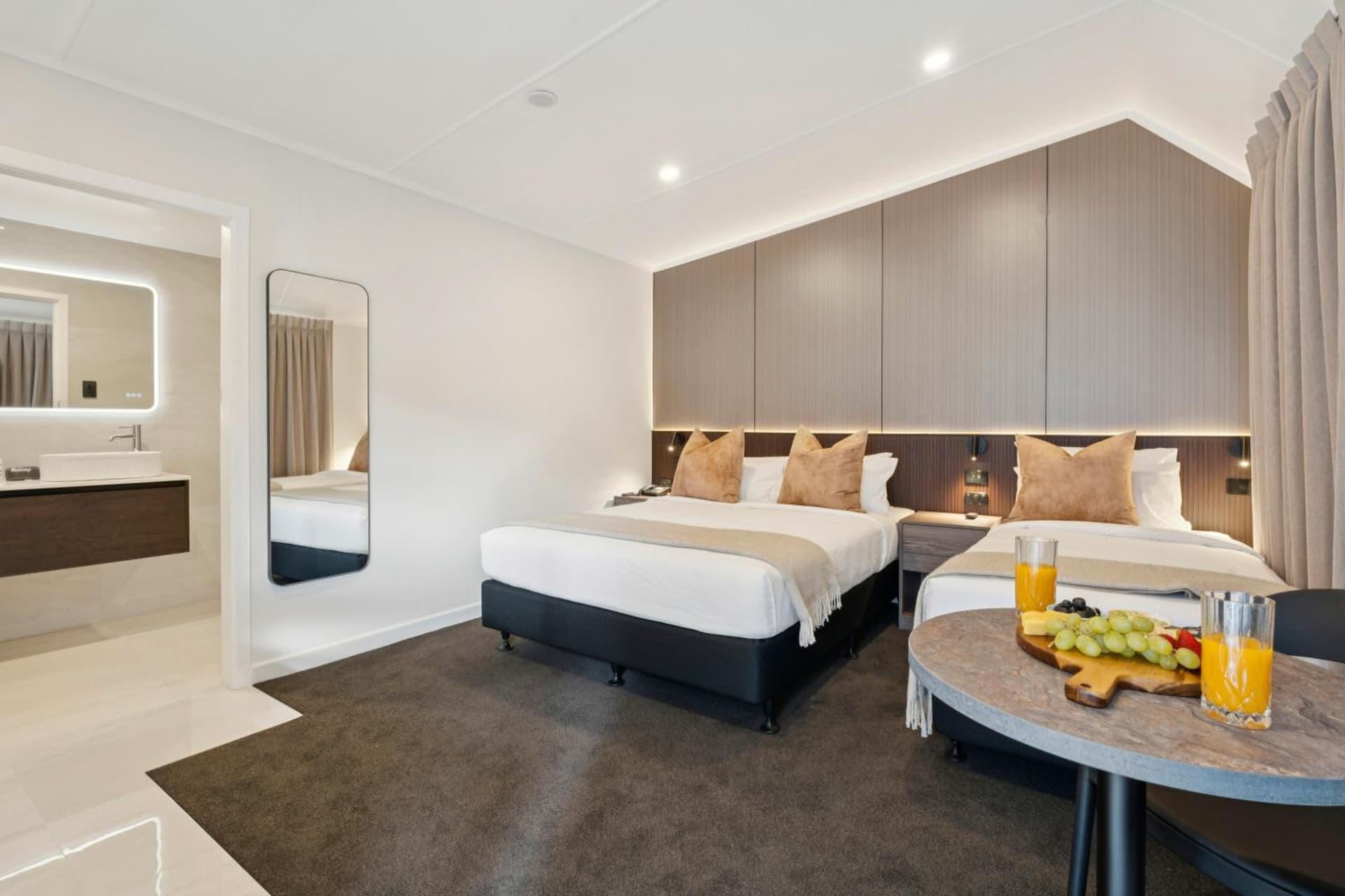 Sai Motels
