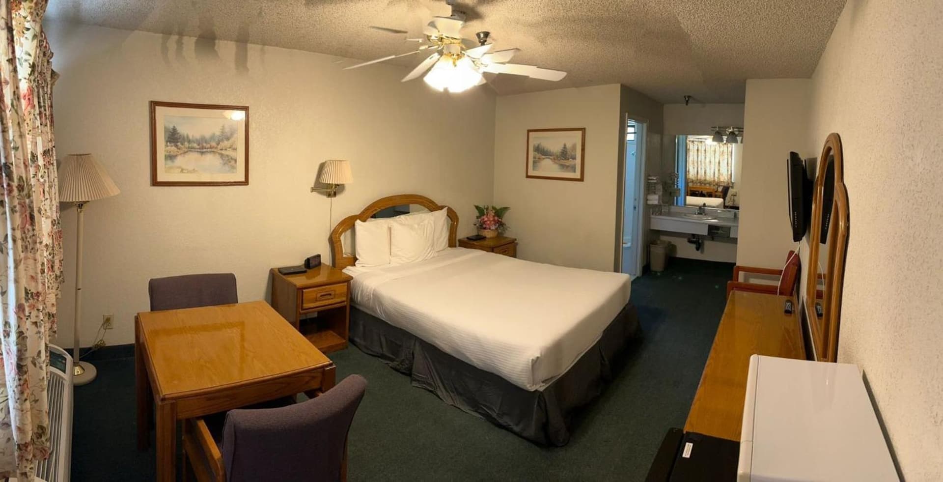 Formosa Inn