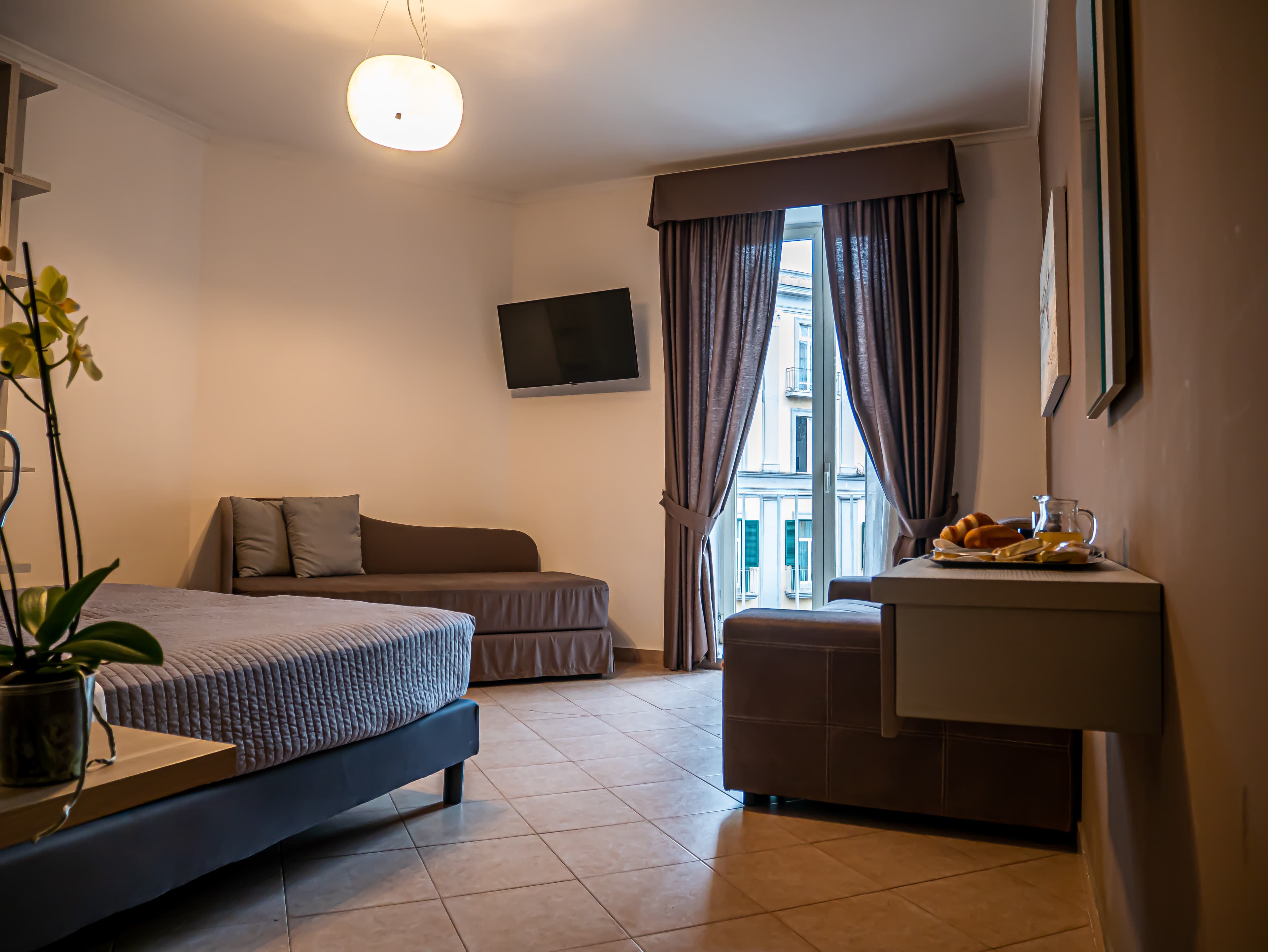 Hotel San Marco (Napoli)