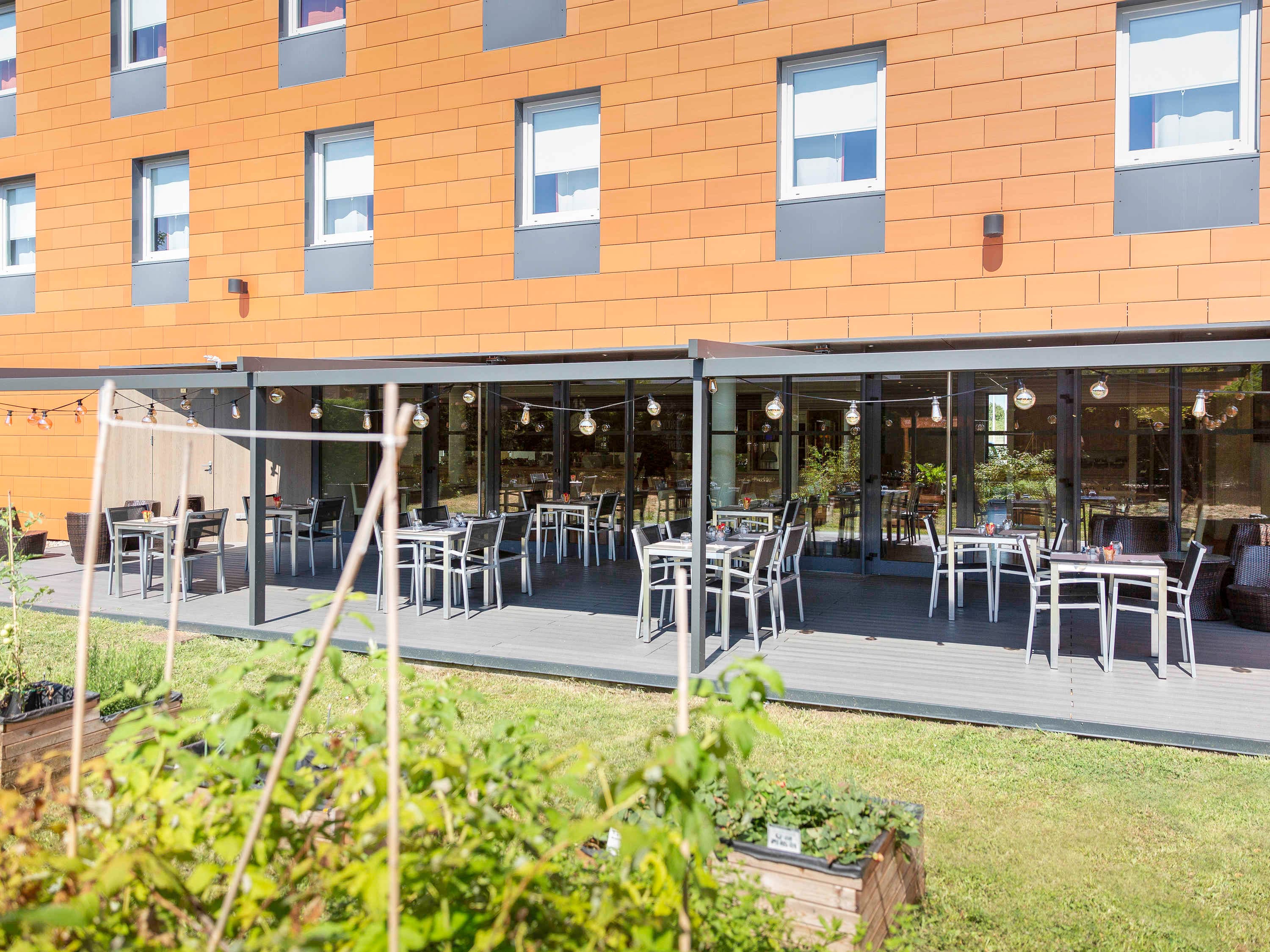 ibis Lyon Est Chaponnay hotel