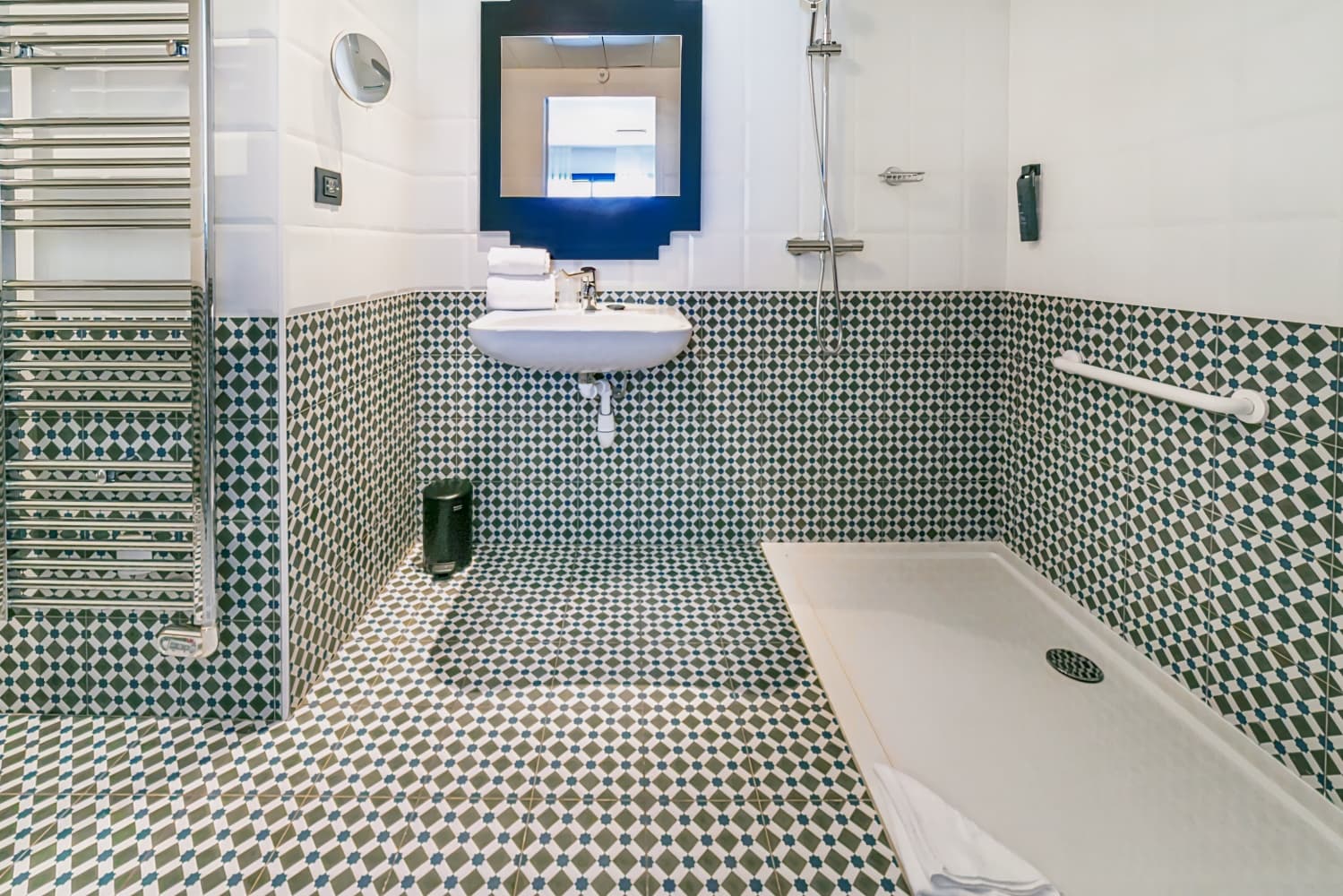 Best Western Hotel Journel Saint-Laurent-du-Var