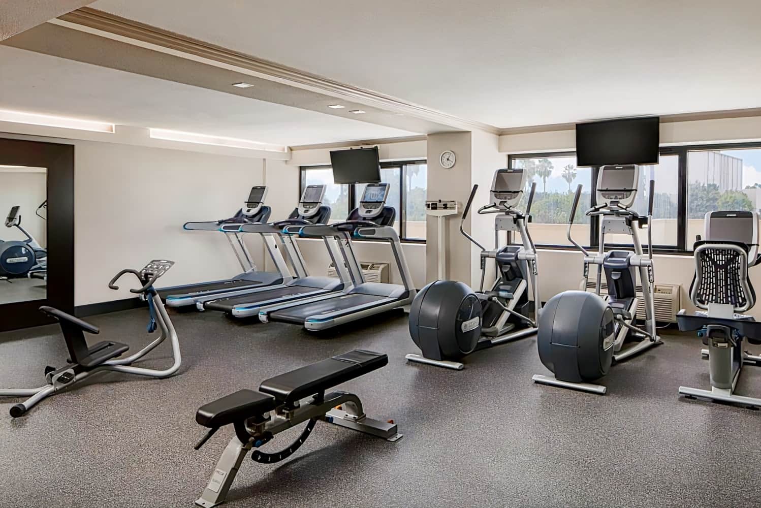 DoubleTree by Hilton Hotel Los Angeles - Norwalk