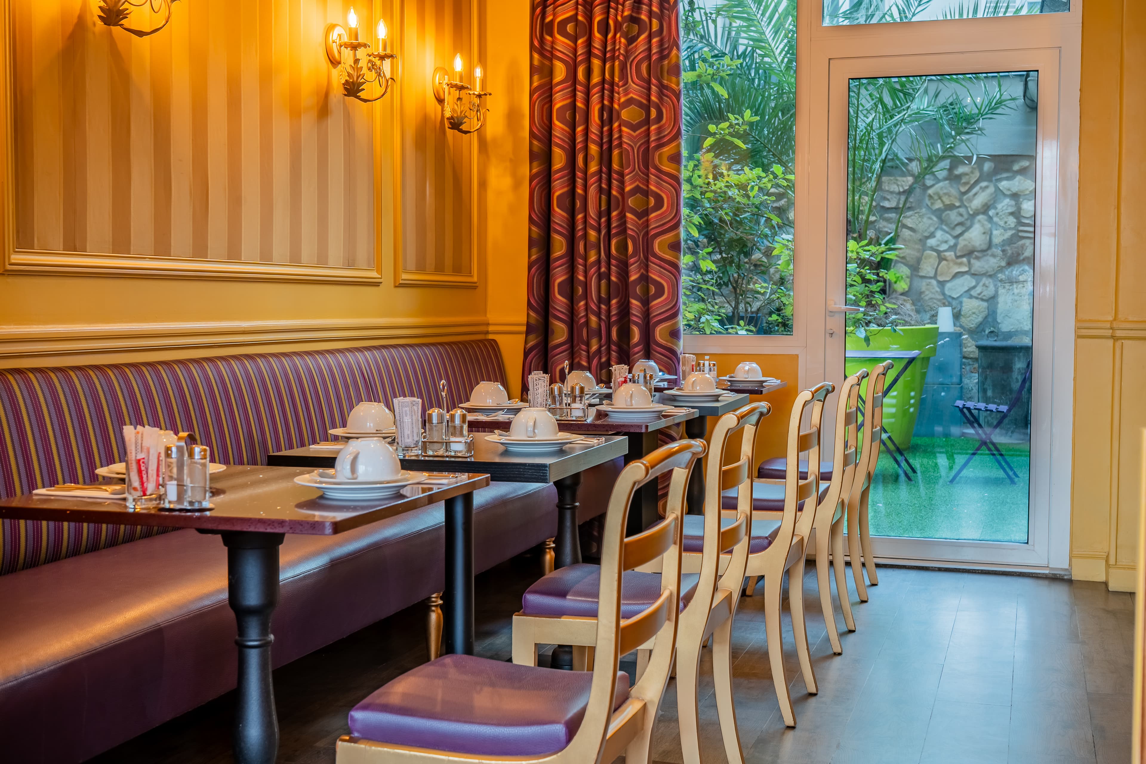 Hôtel de l'Empereur by Malone