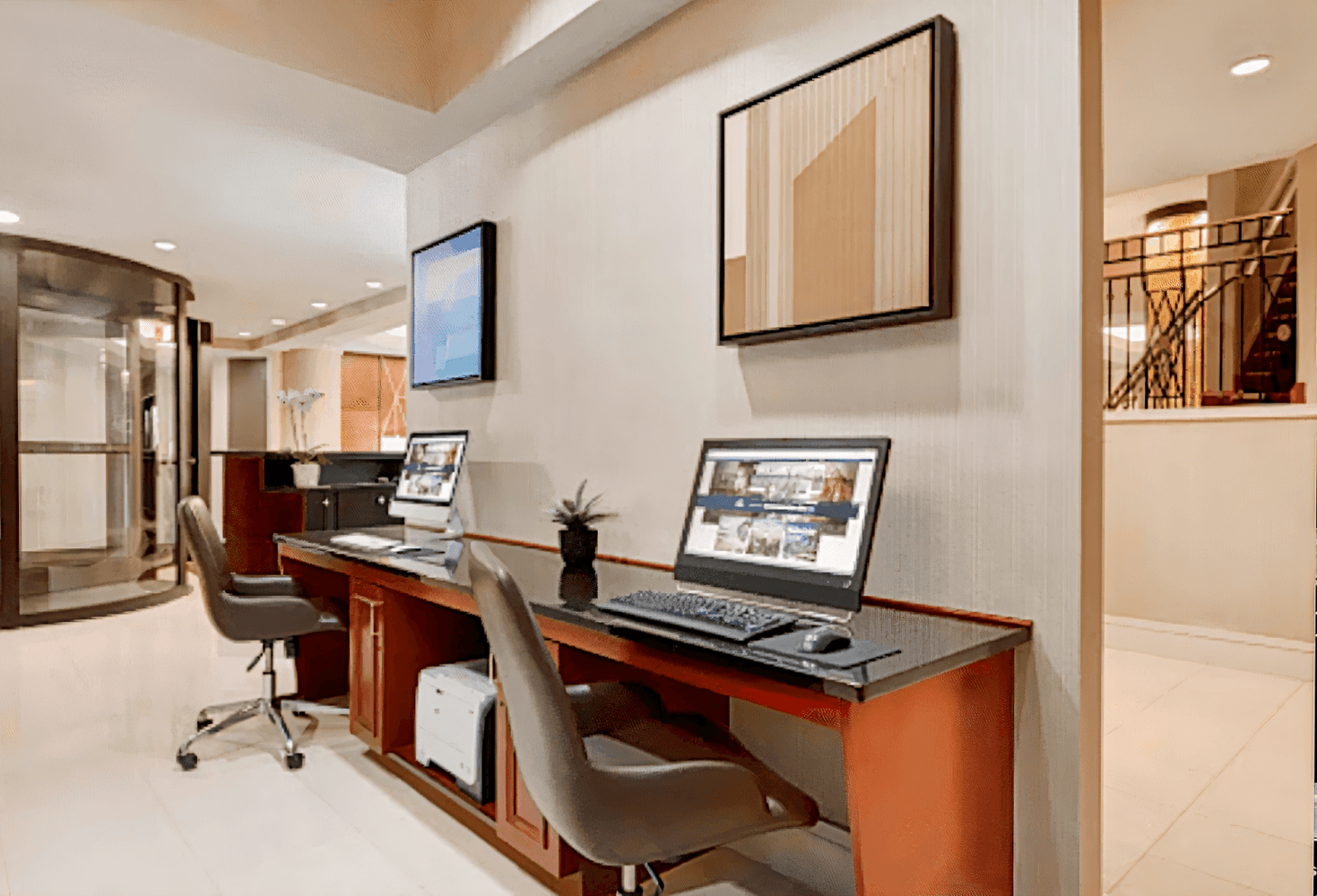 Hilton Arlington, VA