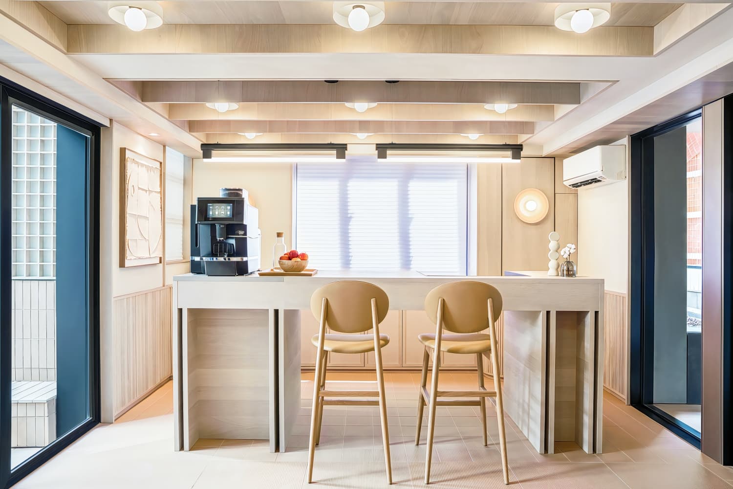 YING’nFLO, Hong Kong, Wan Chai