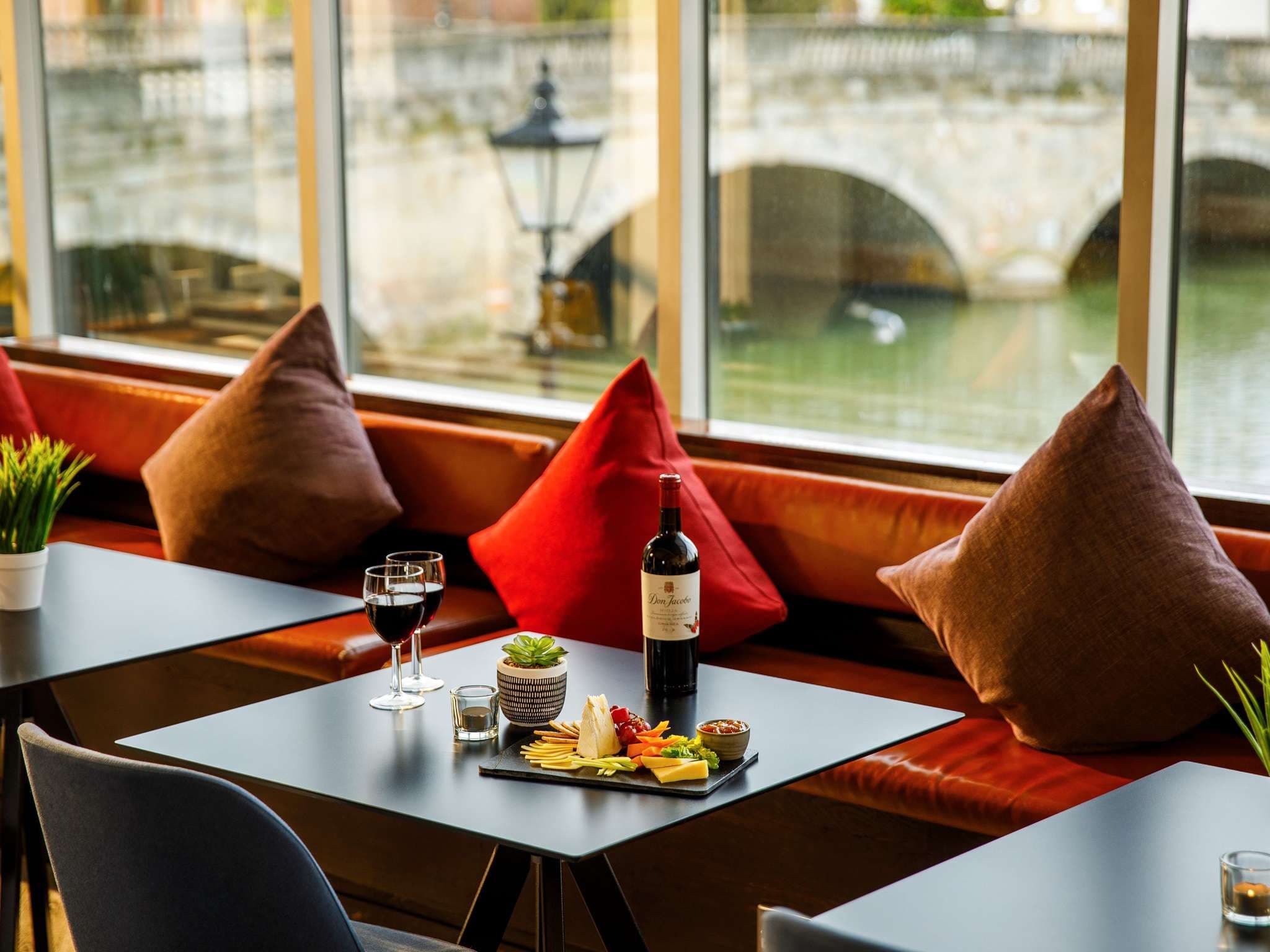 Mercure Bedford Centre Hotel