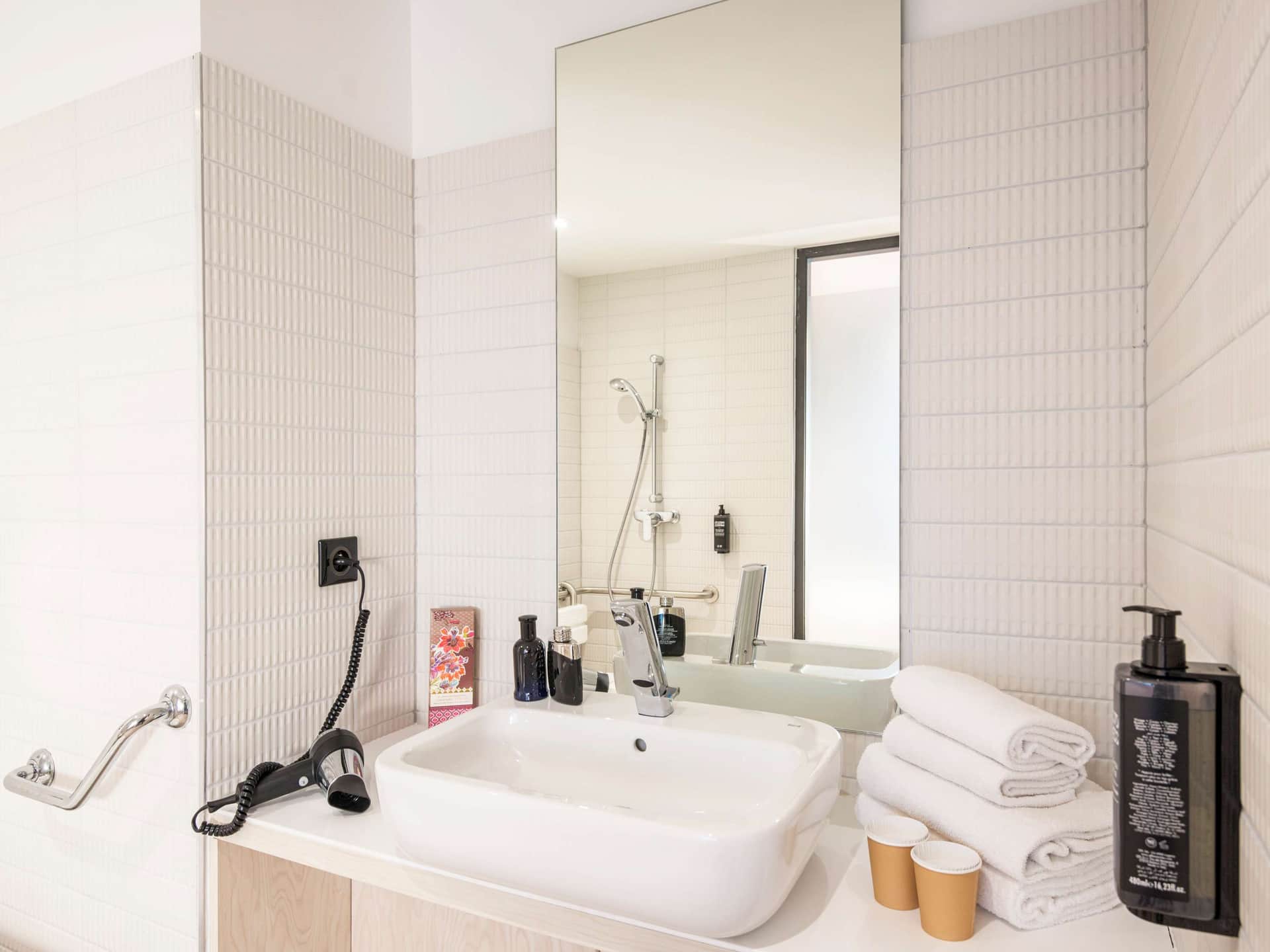 ibis Styles Pertuis Portes du Luberon