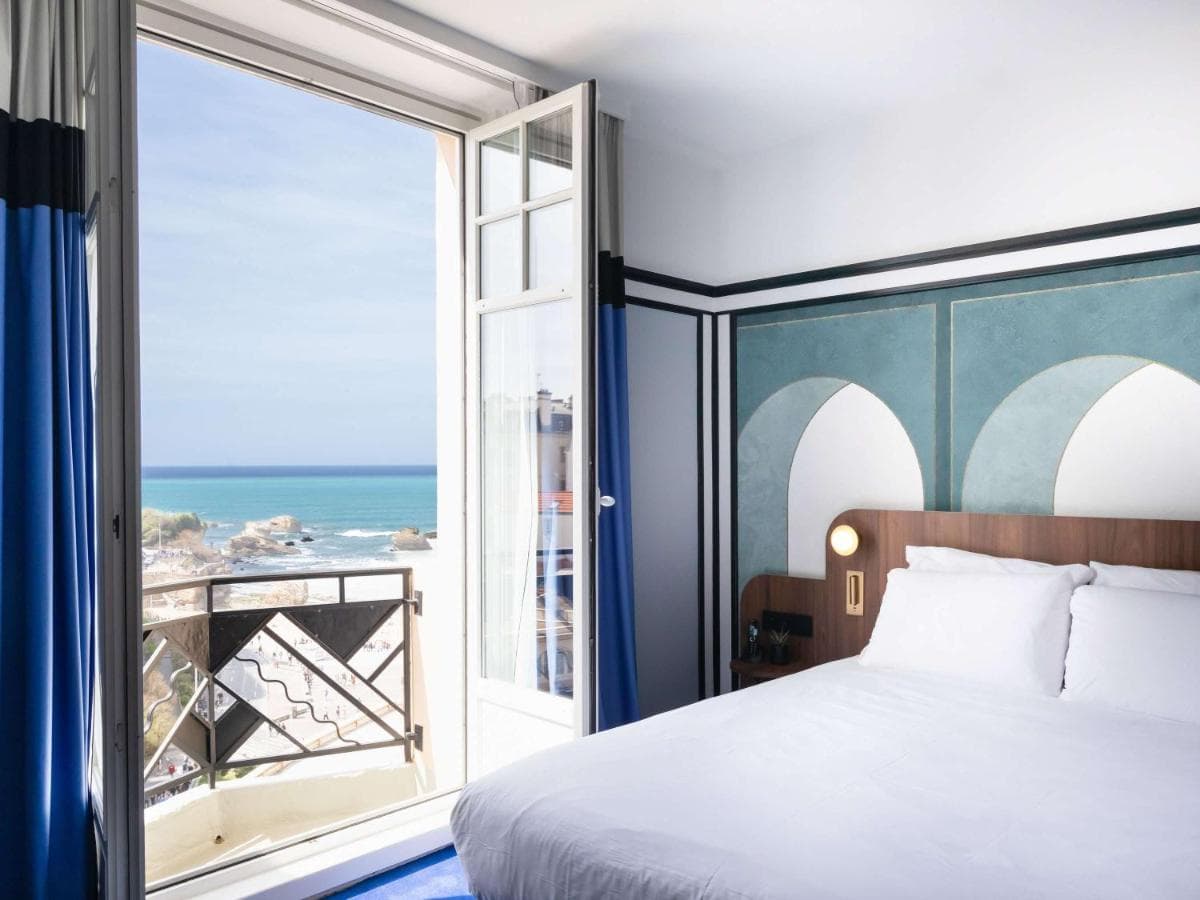 Hôtel Plaza Biarritz Plage, Handwritten Collection