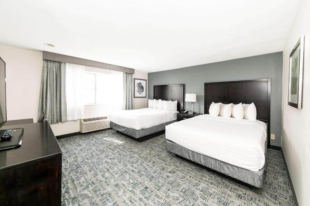 Best Western San Diego Zoo/SeaWorld Inn & Suites