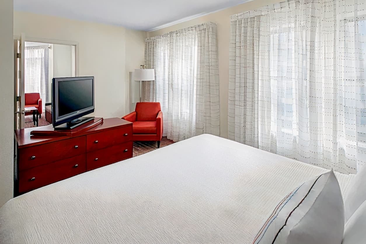 Residence Inn by Marriott Alexandria Old Town South at Carlyle