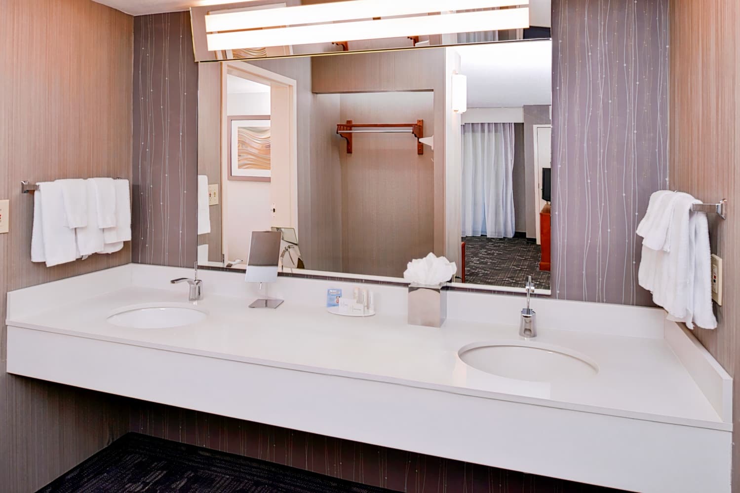 Courtyard by Marriott Charlotte Gastonia