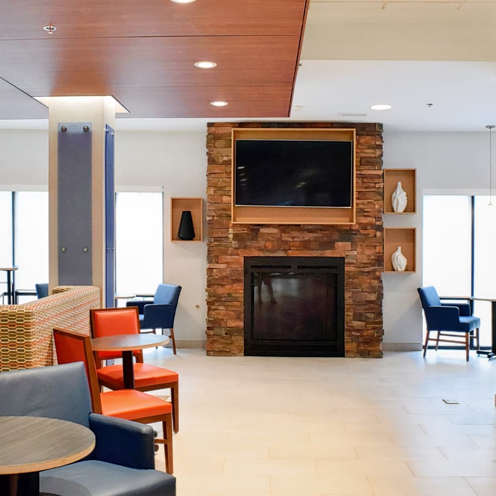 Holiday Inn Express Hotel & Suites Rochester Webster