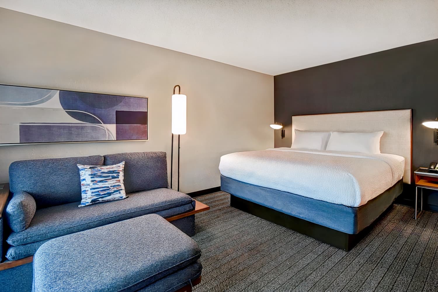 Courtyard by Marriott Cincinnati Airport