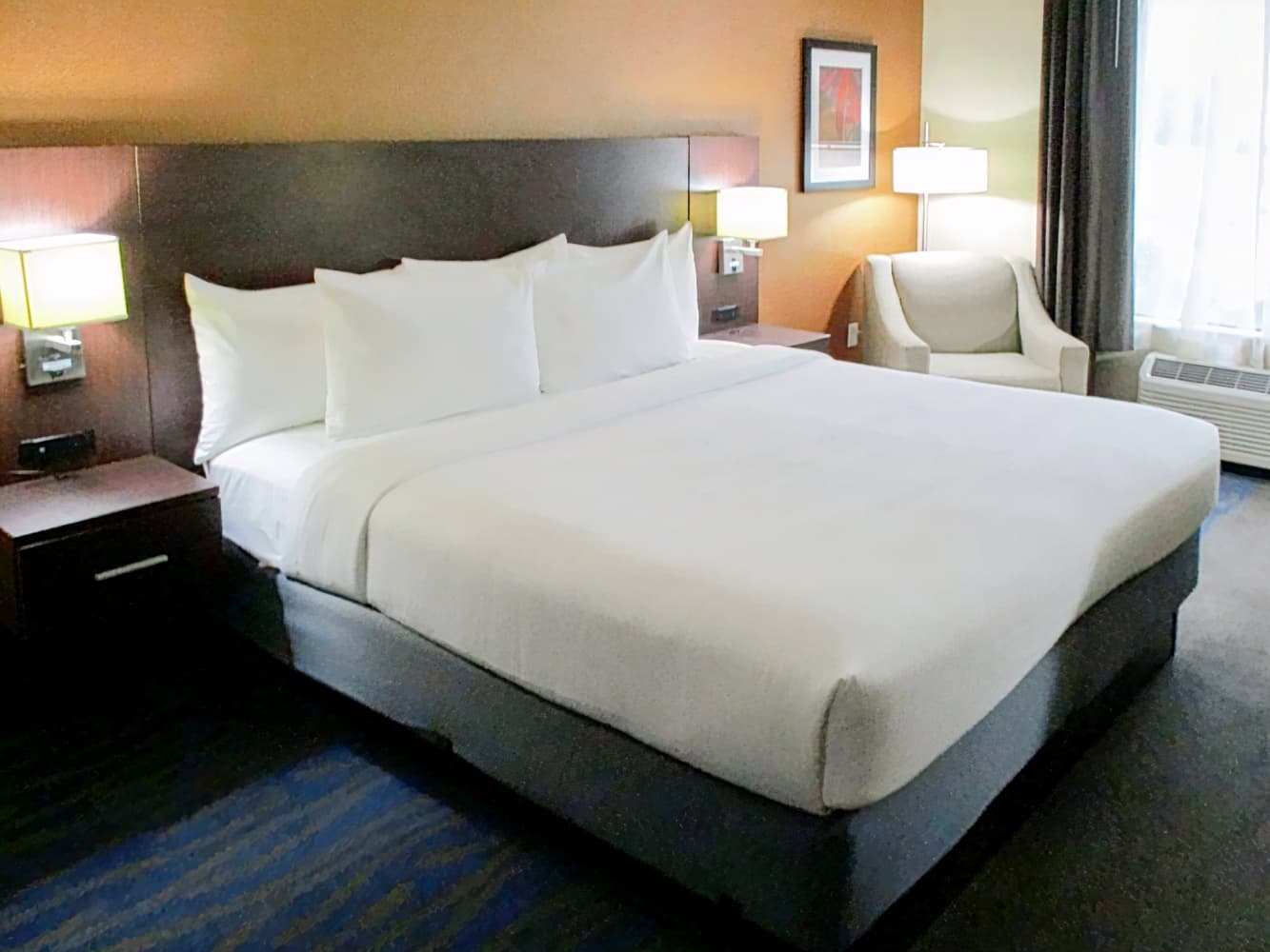 Best Western St. Louis Airport North Hotel & Suites
