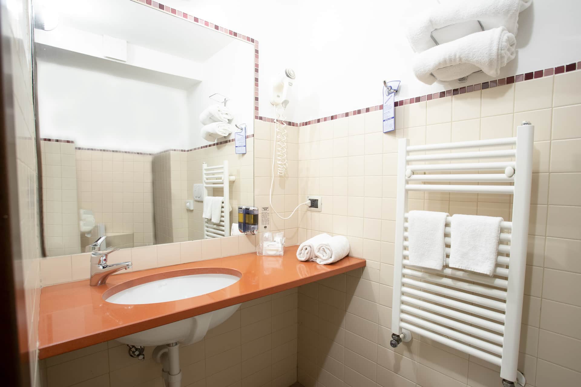 Hotel Urbani