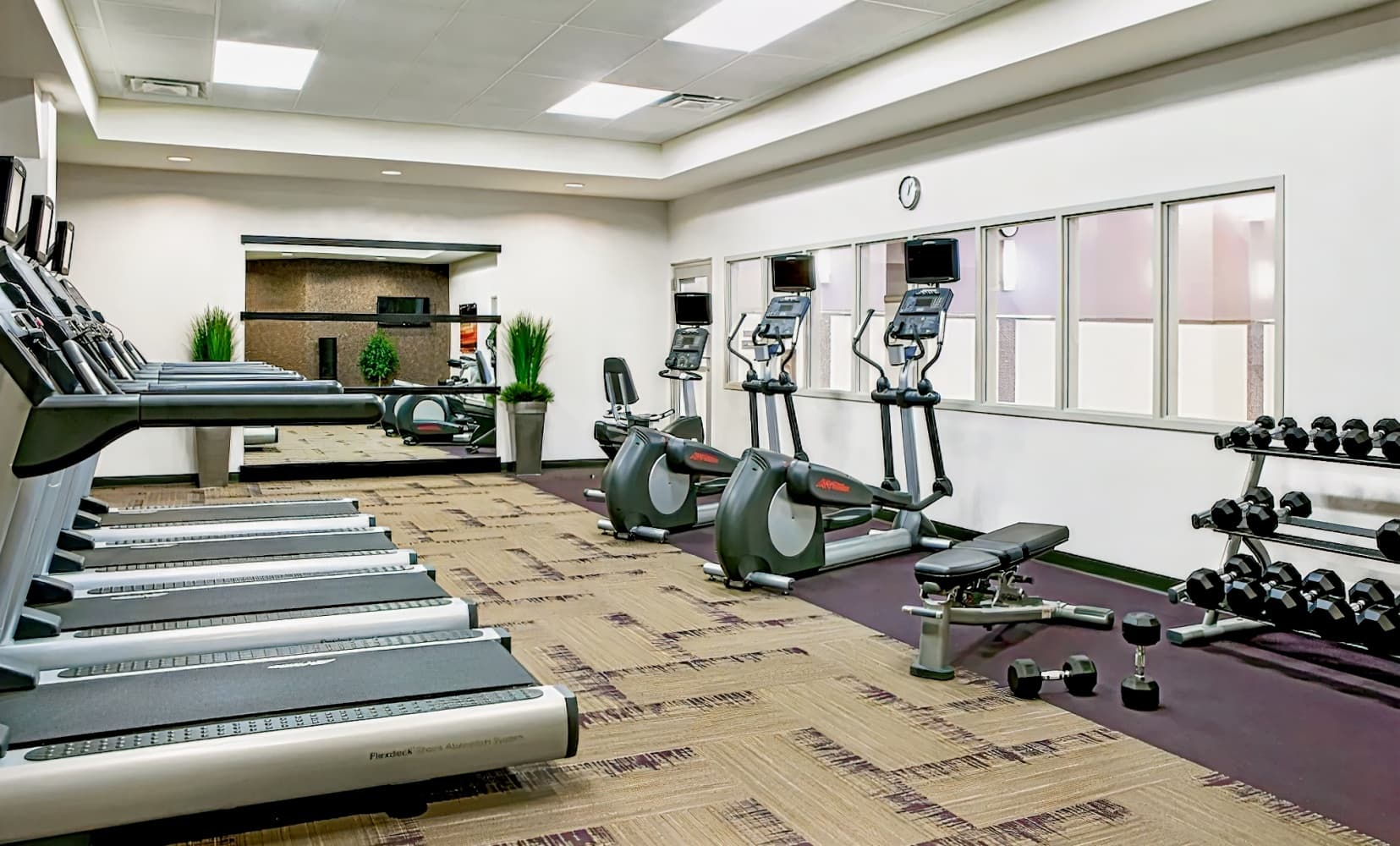 Courtyard by Marriott Syracuse Downtown at Armory Square