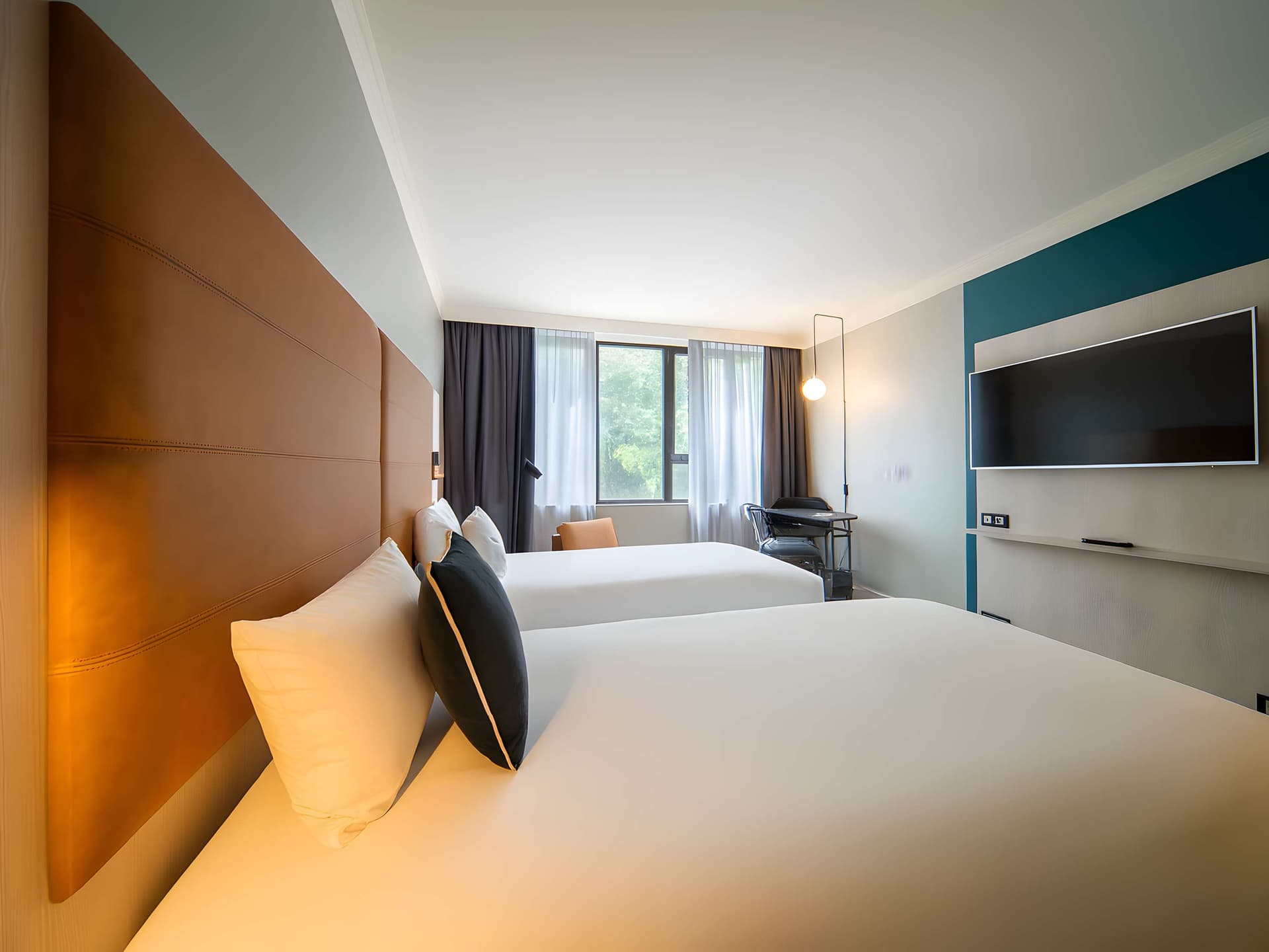 Maek Hotel Antwerpen Centraal - Handwritten Collection