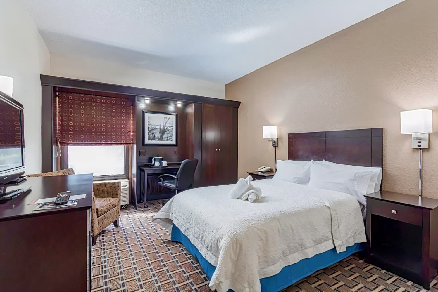 Brandon Center Hotel