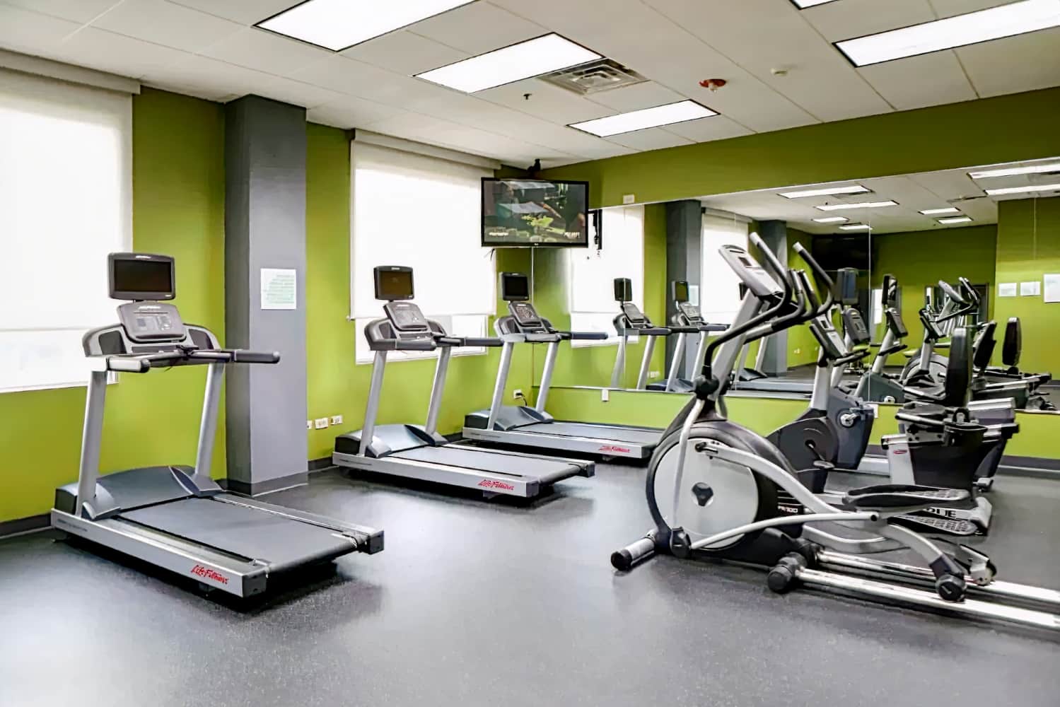 Holiday Inn Chicago O'Hare Area