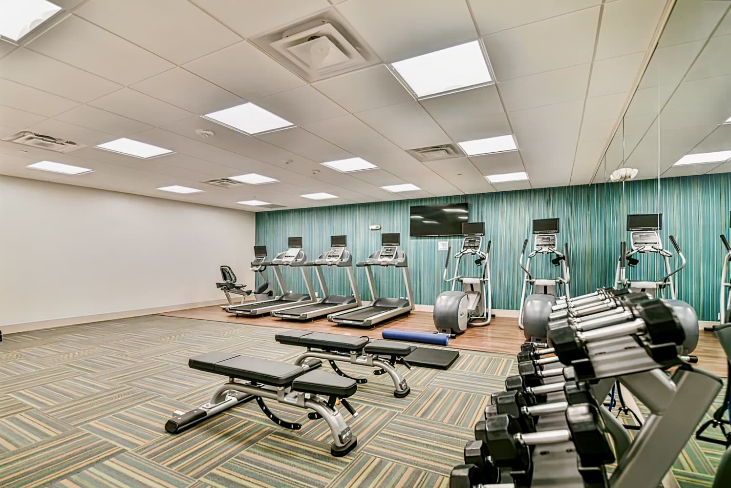 Holiday Inn Express & Suites Lehi - Thanksgiving Point