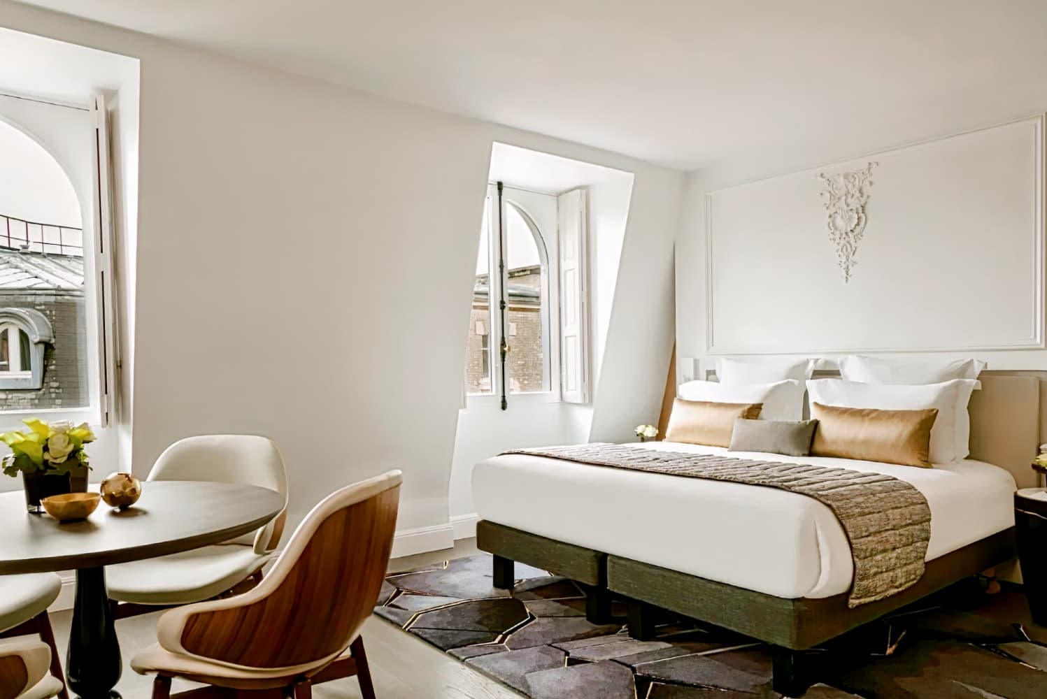 La Clef Champs-Élysées Paris by The Crest Collection