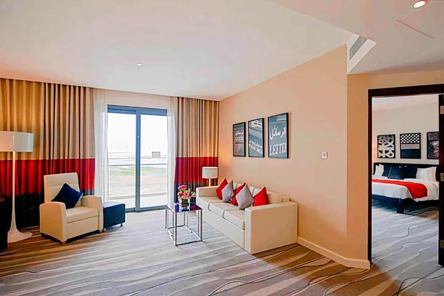 Staybridge Suites Yas Island Abu Dhabi