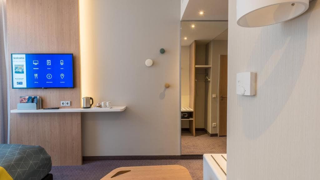 Holiday Inn Express Munich City West, an IHG Hotel