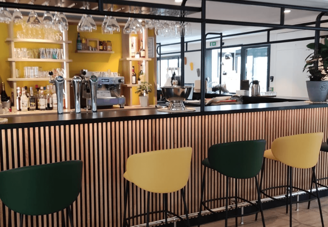 Campanile Orange A7/ A9