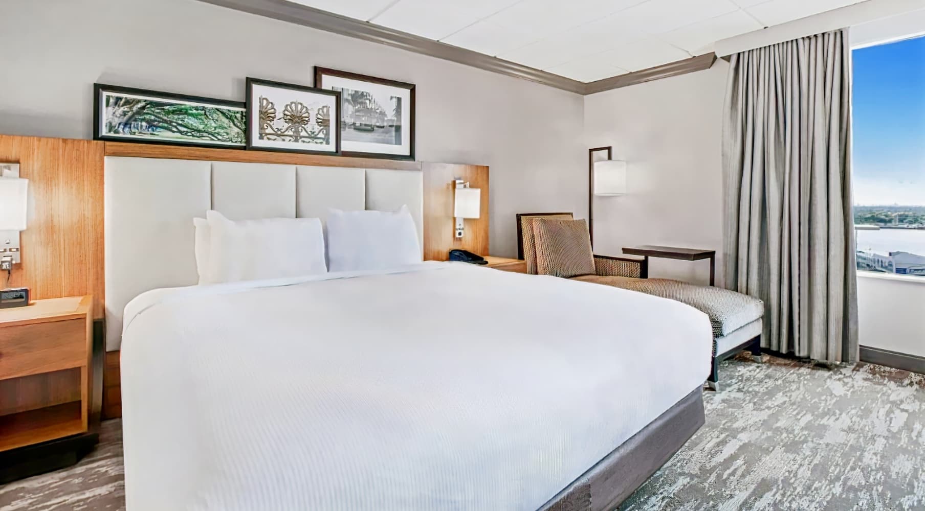 DoubleTree by Hilton Hotel New Orleans