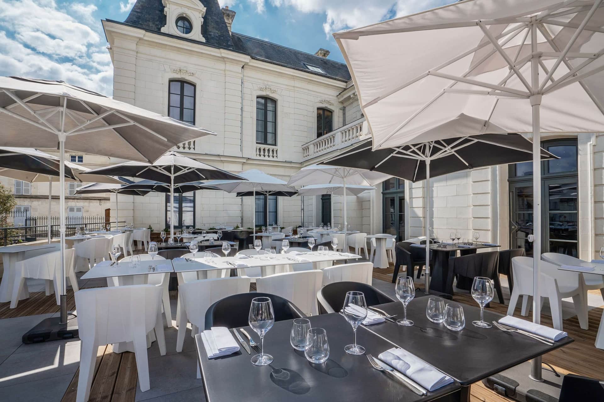 Best Western Premier Hôtel de la Cité Royale