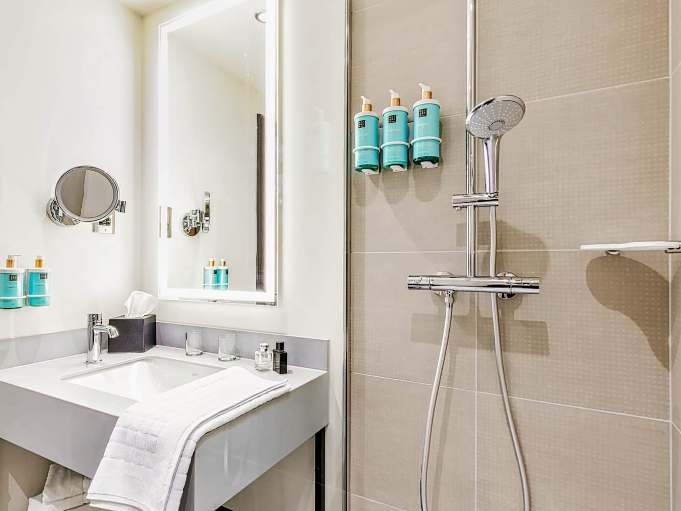 Novotel Liverpool Paddington Village