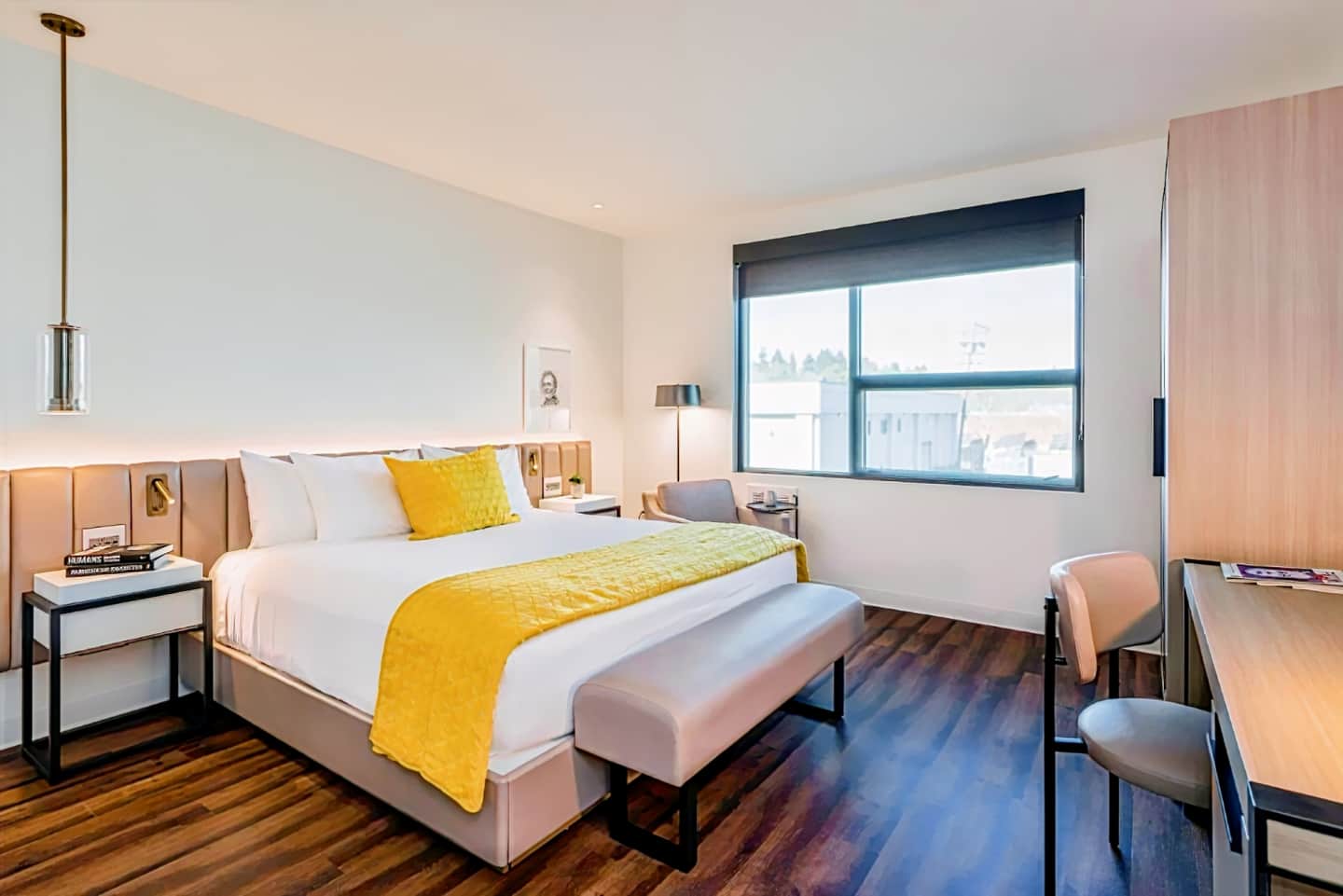 Shashi Hotel Mountain View, an Urban Resort