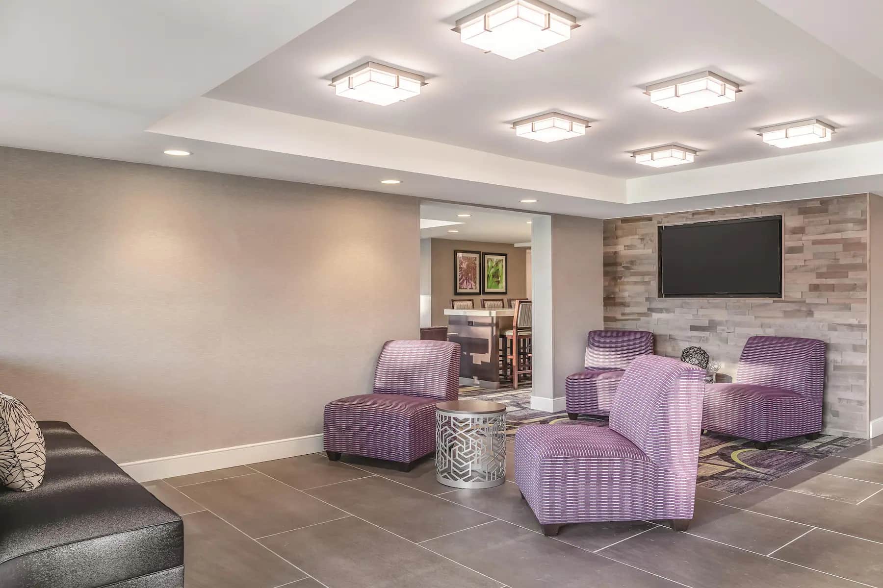 La Quinta Inn & Suites by Wyndham Columbia / Fort Meade