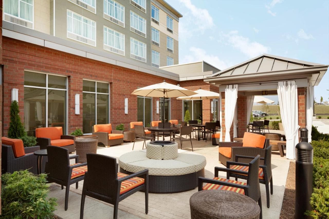 Hilton Garden Inn Boston Logan Airport