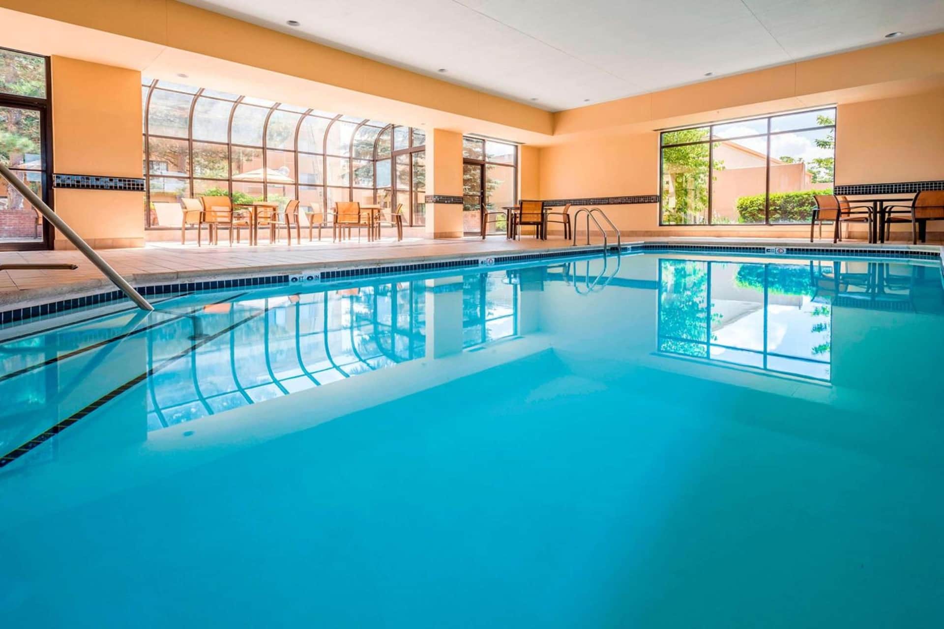 Sonesta Select Kansas City South Overland Park