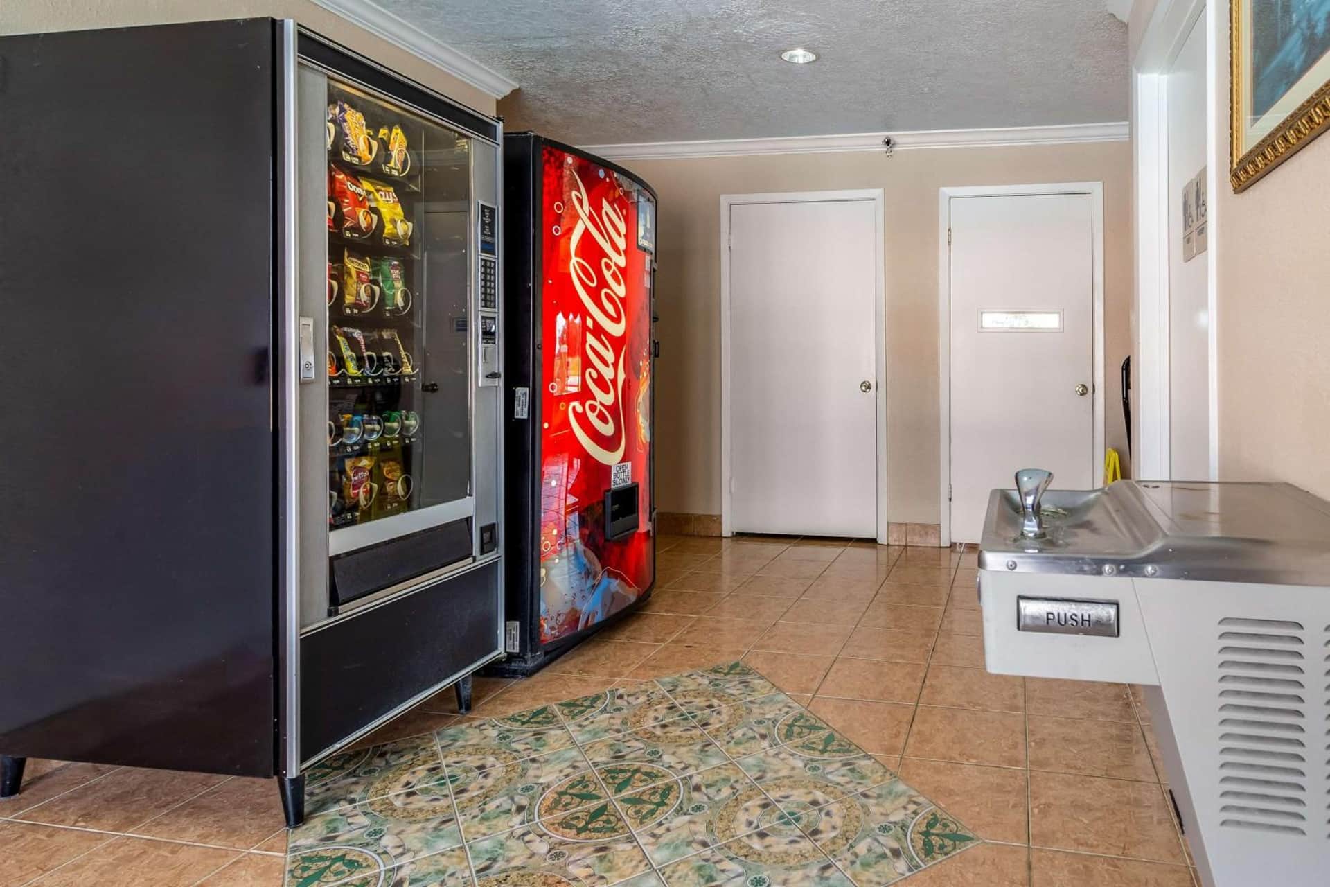 Motel 6-Alvin, TX